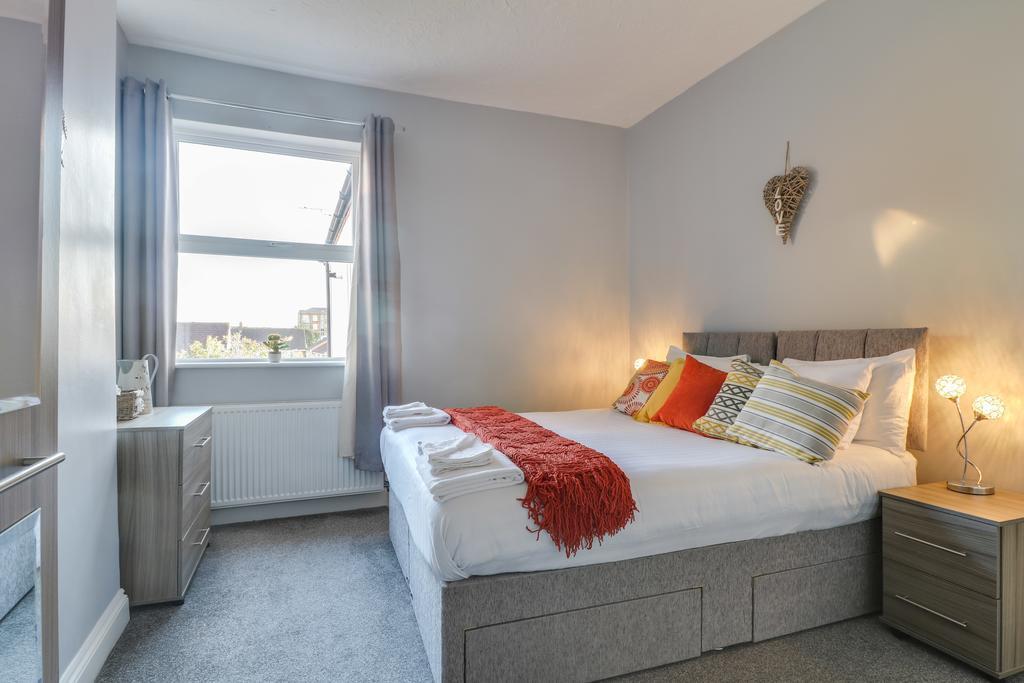 Seventy Eight Leilighet Southend-on-Sea Eksteriør bilde